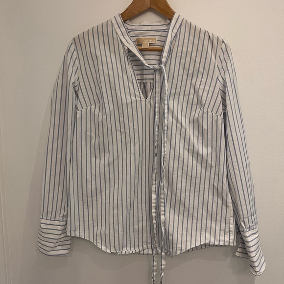 2/40$ Michael Michael Kors Long Sleeve Bow Neck Striped Blouse Shirt medium - Picture 2 of 6